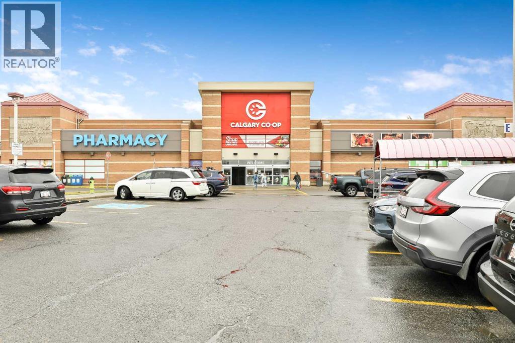 230 Shannon Square SW, Calgary, Alberta  T2Y 4K2 - Photo 39 - A2337821