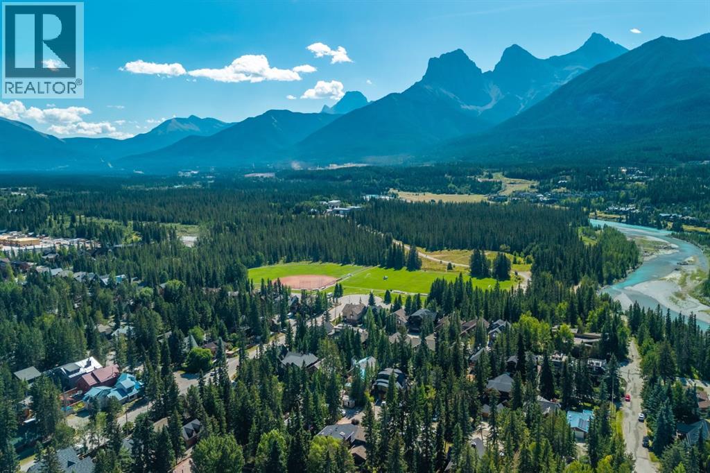 609 2nd Street, Canmore, Alberta  T1W 2K2 - Photo 47 - A2341017
