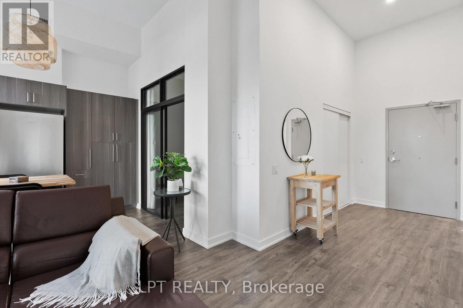 122 - 350 Prince Charles Drive S, Welland, Ontario  L3C 7B3 - Photo 8 - X13646740