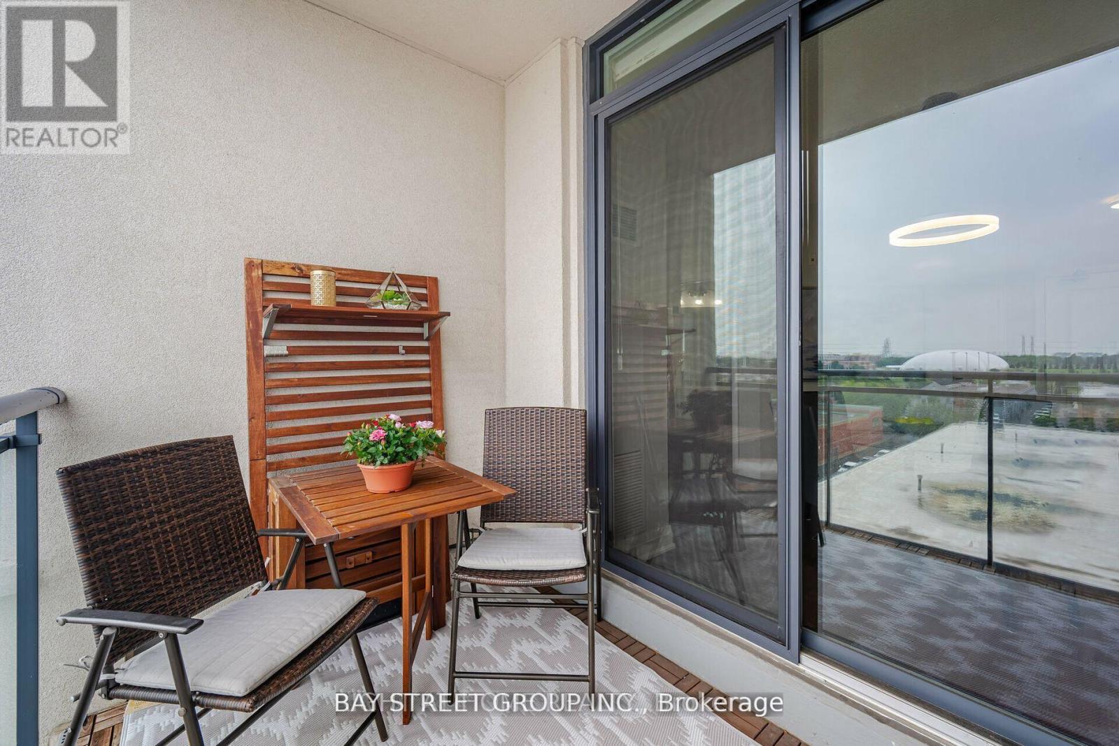 616 - 24 Woodstream Boulevard W, Vaughan, Ontario  L4L 8C4 - Photo 18 - N13724486