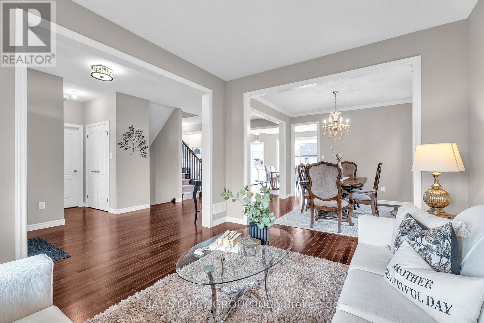 566 Bradwell Chase, London North, Ontario  N6G 0P7 - Photo 6 - X13724484
