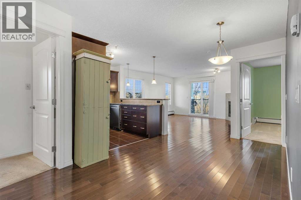 1202, 175 Panatella Hill NW, Calgary, Alberta  T3K 0V9 - Photo 6 - A2340343