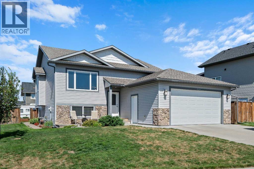 1546 Idaho Street, Carstairs, Alberta  T0M 0N0 - Photo 3 - A2340510