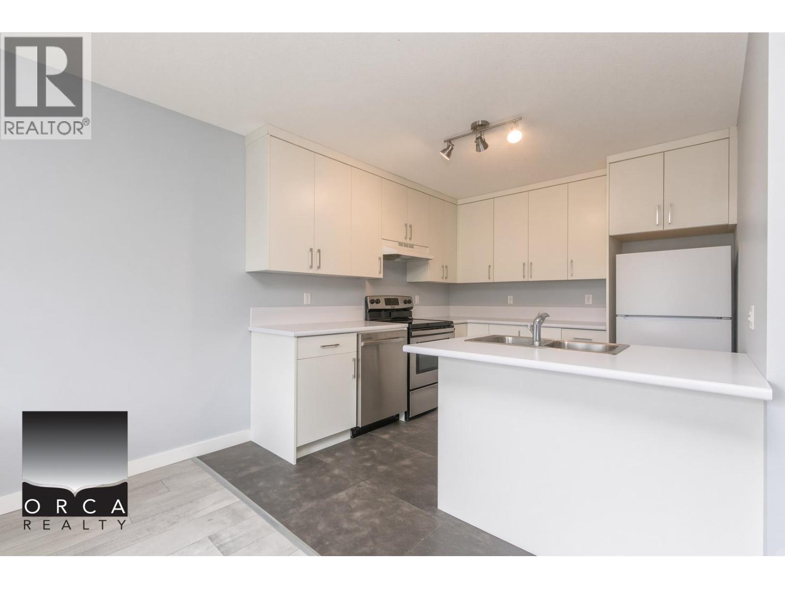 2 518 West Keith Road, North Vancouver, British Columbia  V7M 1M4 - Photo 13 - R3159561