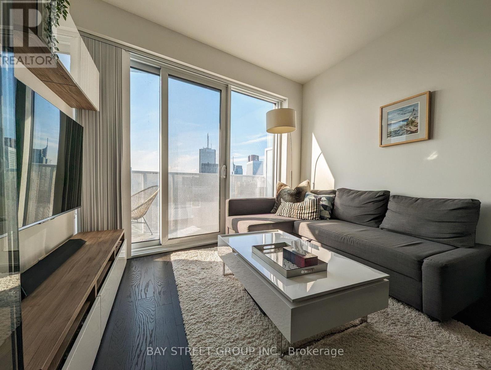 6103 - 100 HARBOUR STREET, Toronto, Ontario