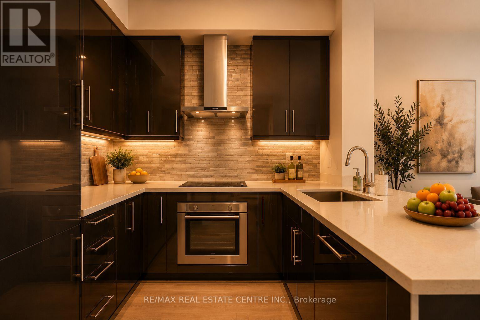 1001 - 2093 Fairview Street, Burlington, Ontario L7R 0E6 - Photo 4 - W13724520