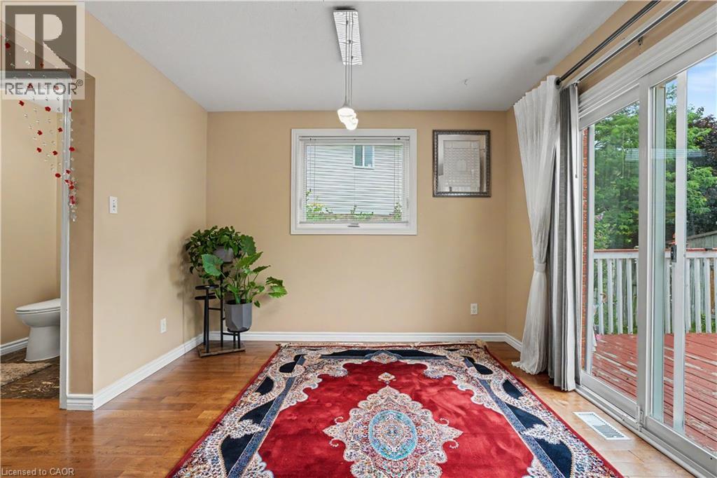 332 Brembel Crescent, Kitchener, Ontario  N2B 3W9 - Photo 12 - 40857888