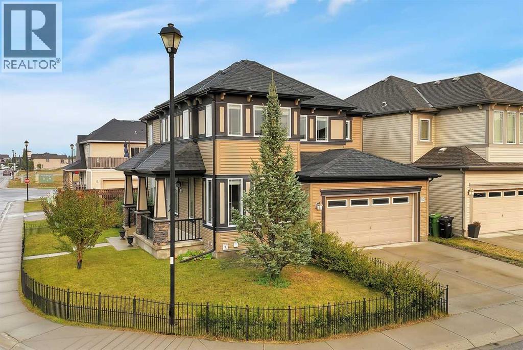 200 Windgate Close Sw, Airdrie, Alberta T4B 3T1 - Photo 2 - A2337428