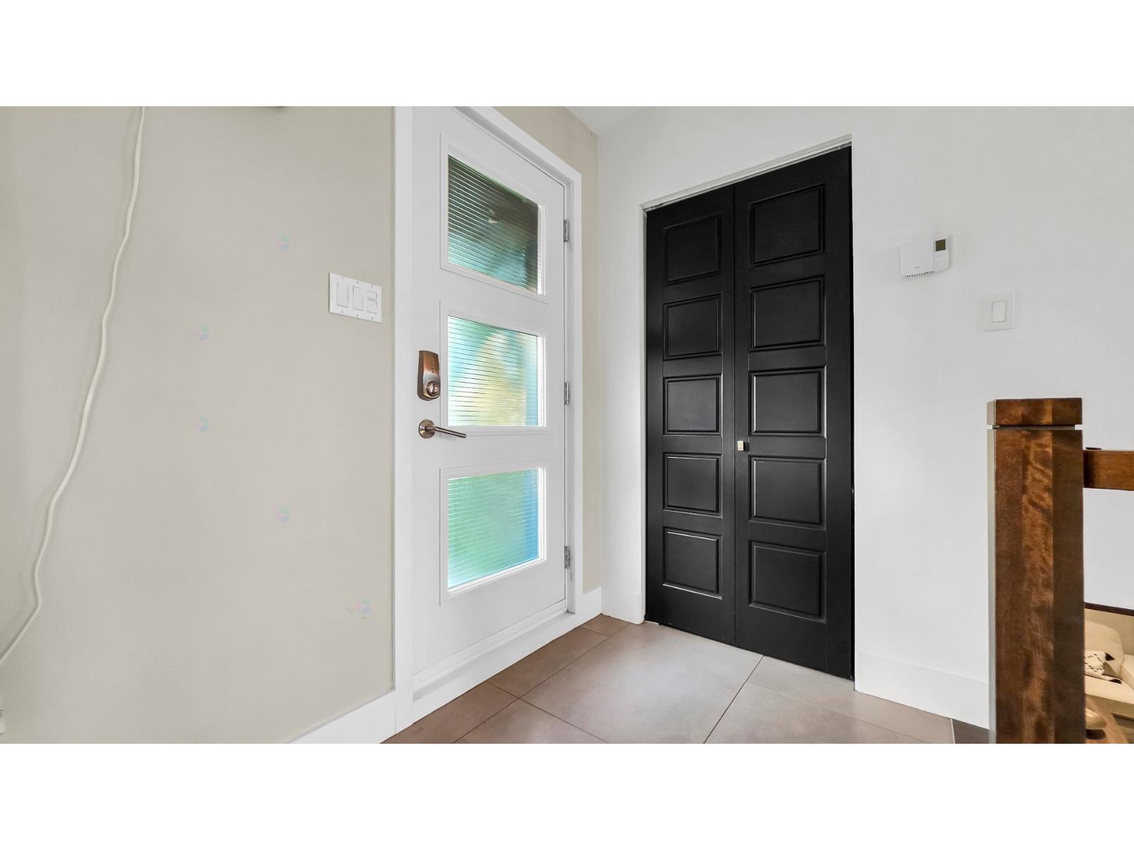28 Rue de Deauville Blainville Quebec Canada J7C3L8 4