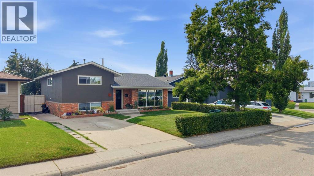 9 Foxwell Road SE, calgary, Alberta