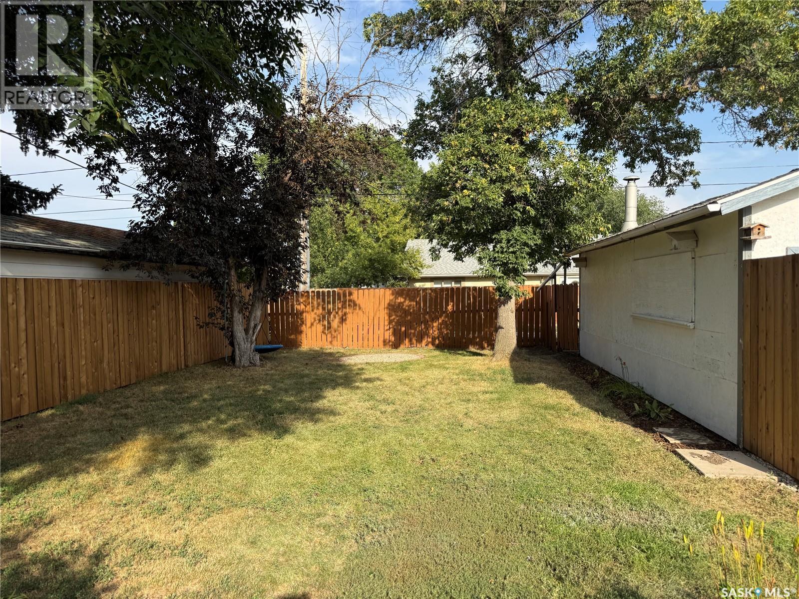 415 Mctavish Street, Outlook, Saskatchewan  S0L 2N0 - Photo 37 - SK046924