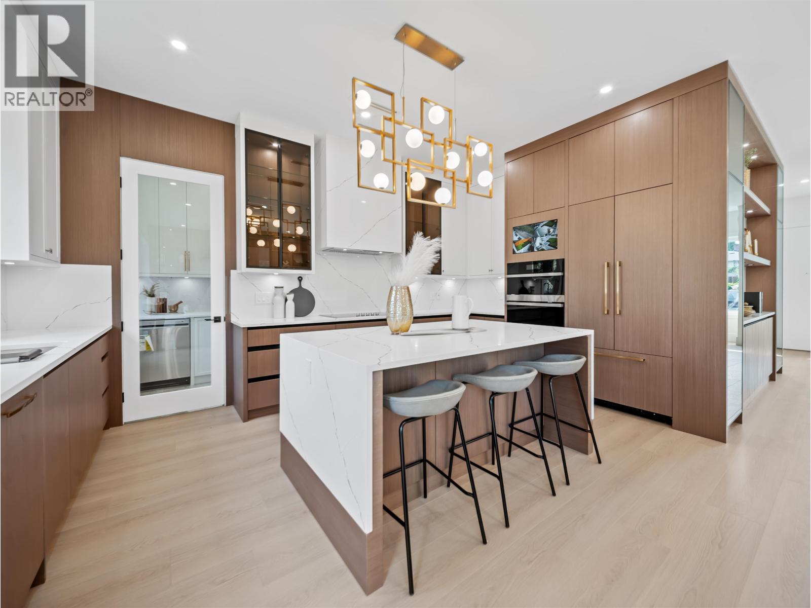 1 5685 Forest Street, Burnaby, British Columbia  V5G 1X5 - Photo 17 - R3159054