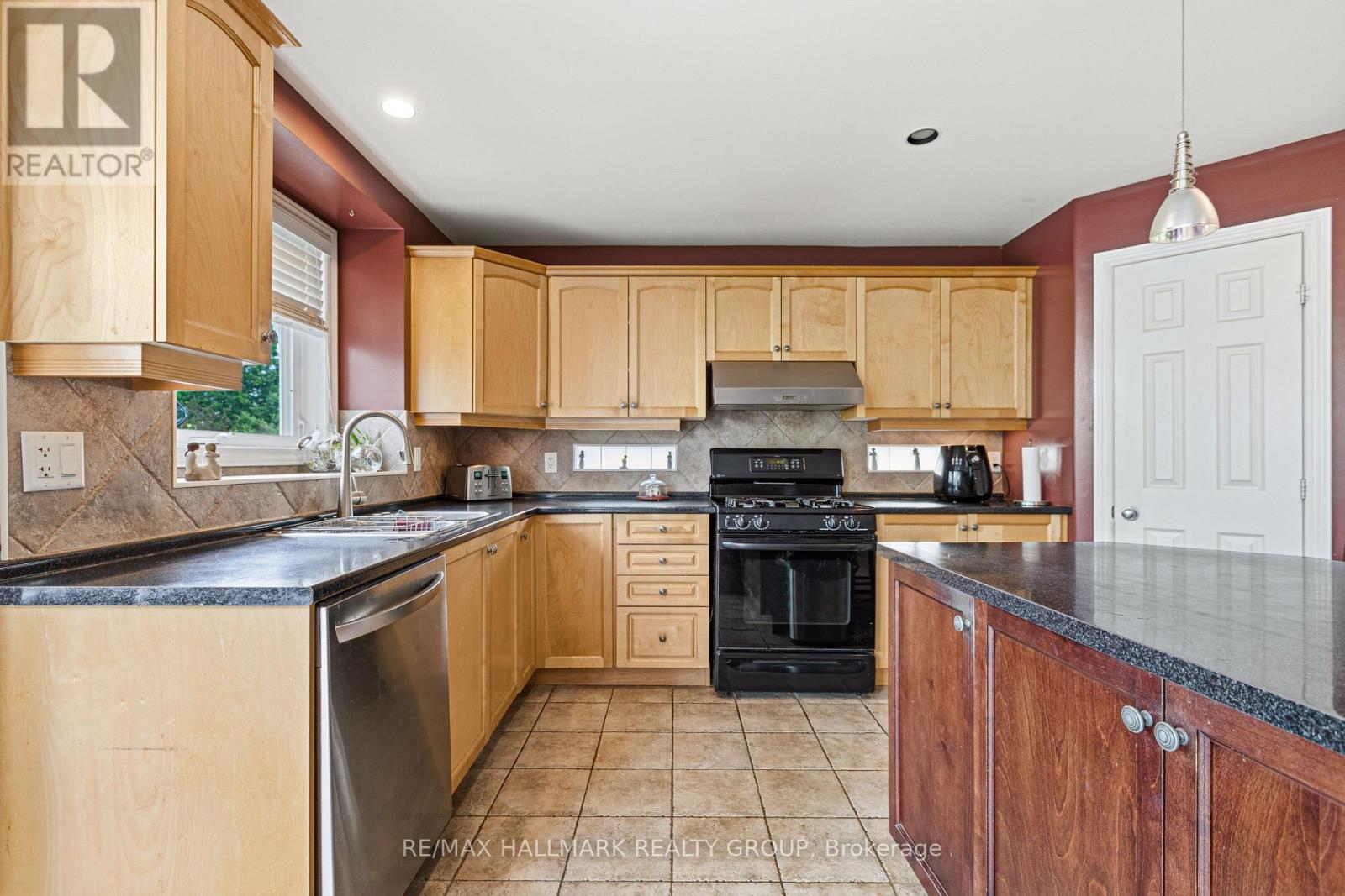9 Blackshire Circle, Ottawa, Ontario  K2J 5L8 - Photo 18 - X13724546