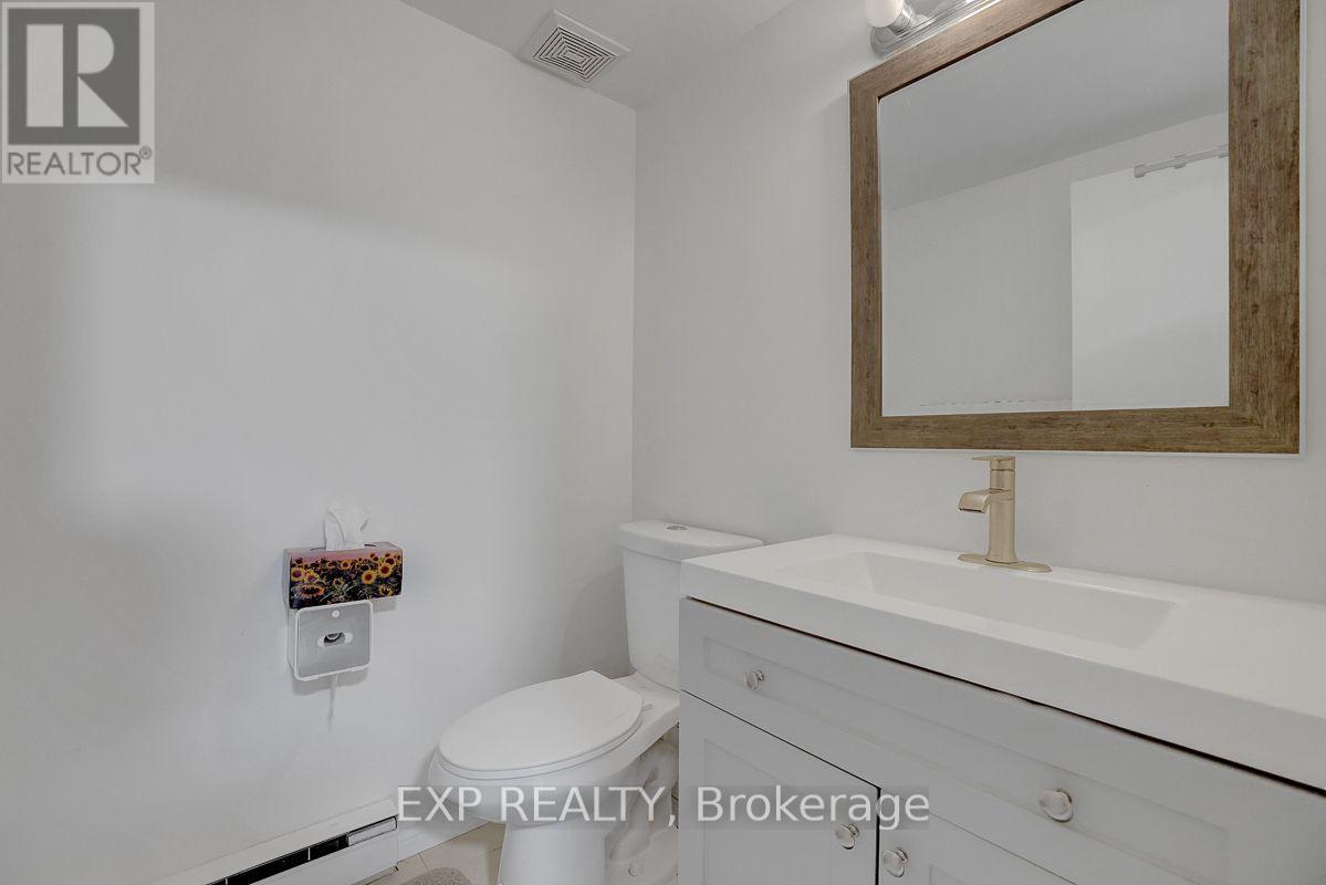 F - 20 Hart Avenue, Ottawa, Ontario  K1K 4H8 - Photo 15 - X13724558