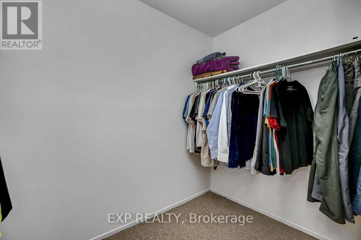 F - 20 Hart Avenue, Ottawa, Ontario  K1K 4H8 - Photo 18 - X13724558
