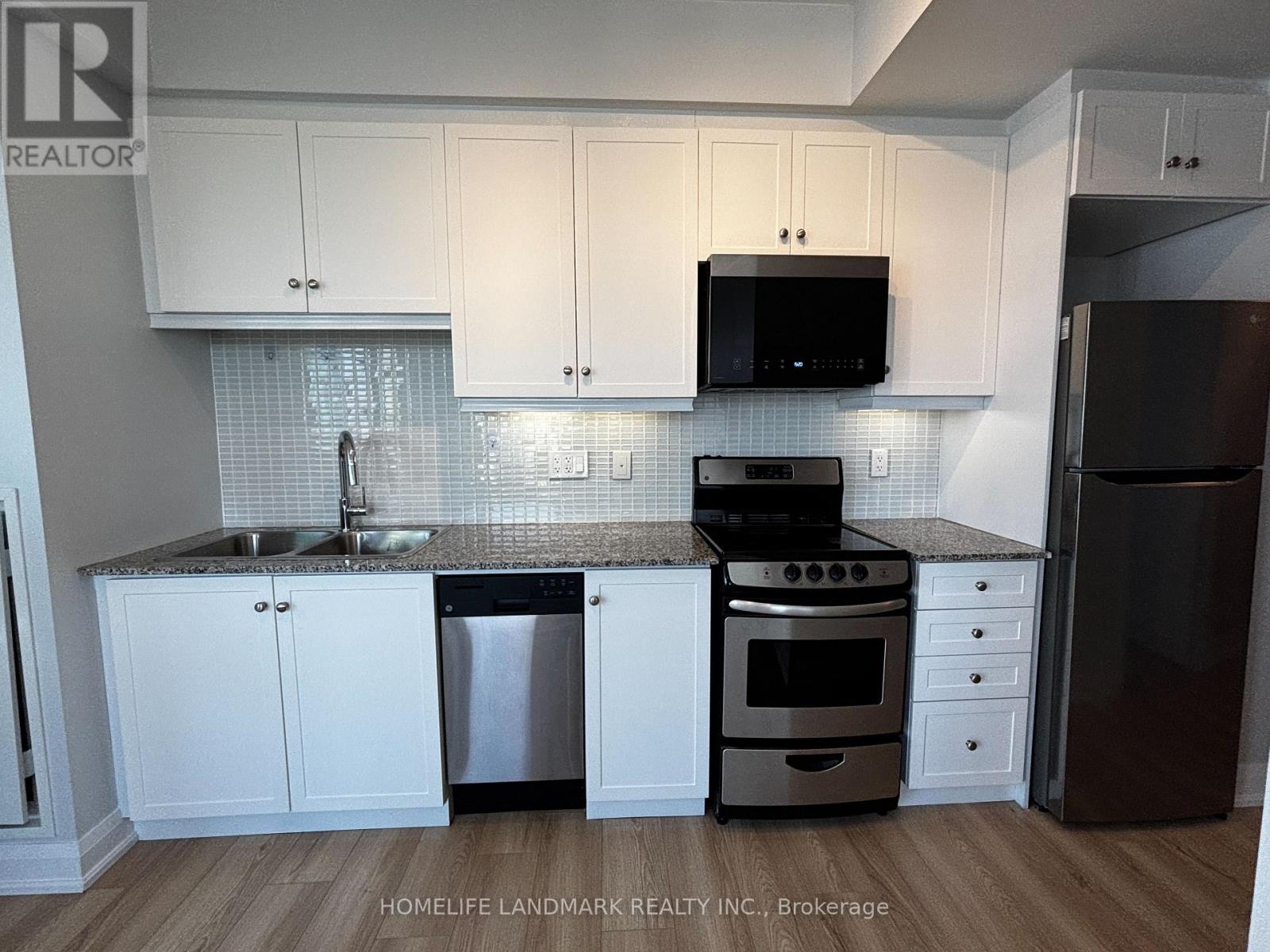 1809 - 68 Canterbury Placeway, Toronto, Ontario M2N 0H8 - Photo 2 - C13724556