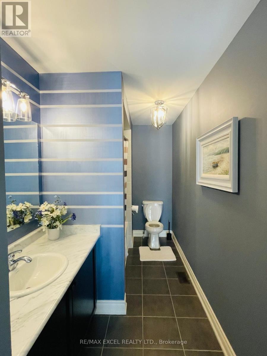 2 Peter Miller Street N, Aurora, Ontario L4G 0W9 - Photo 11 - N13724532