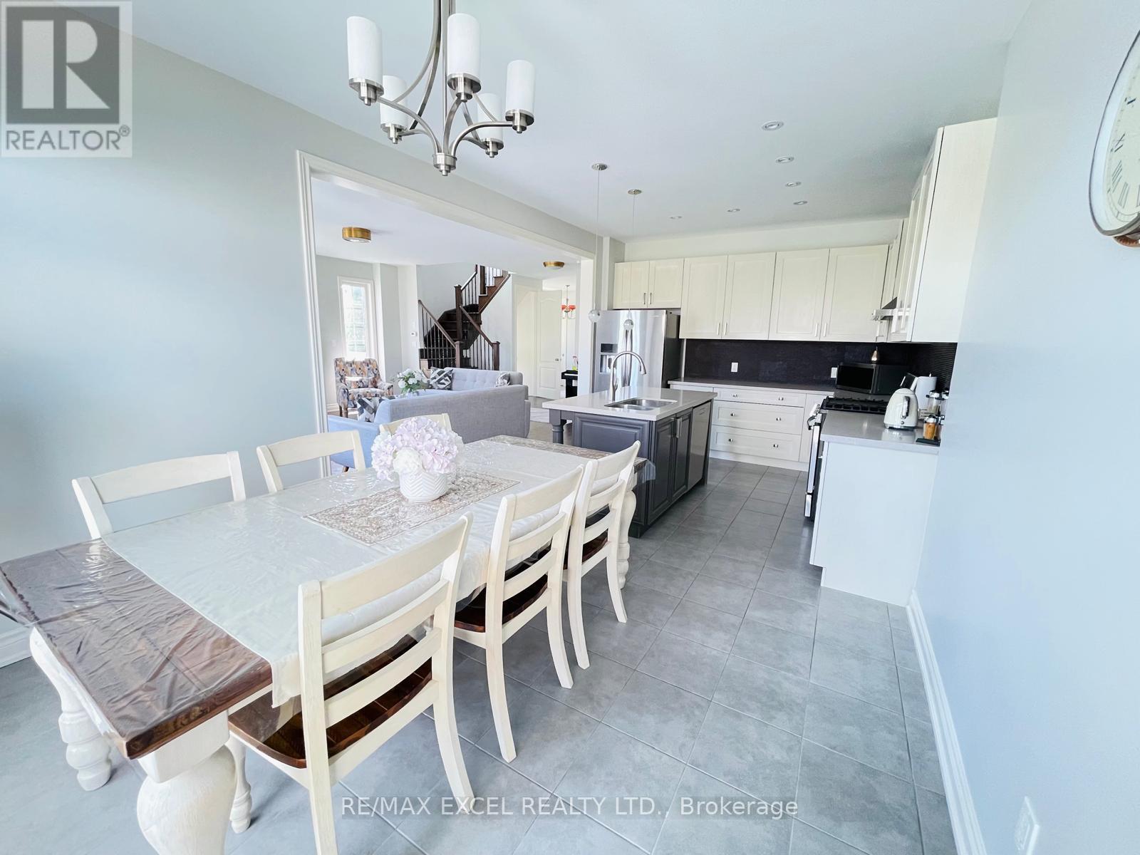 2 Peter Miller Street N, Aurora, Ontario L4G 0W9 - Photo 25 - N13724532