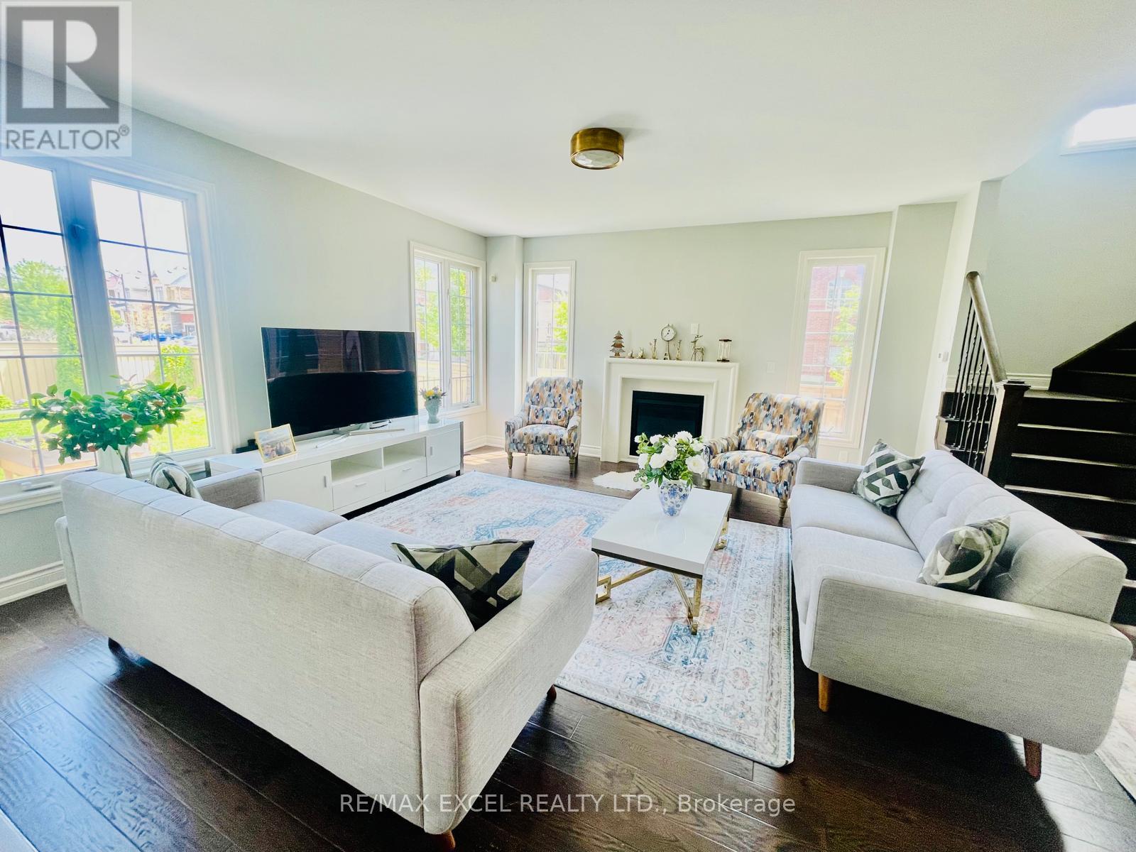 2 Peter Miller Street N, Aurora, Ontario L4G 0W9 - Photo 6 - N13724532