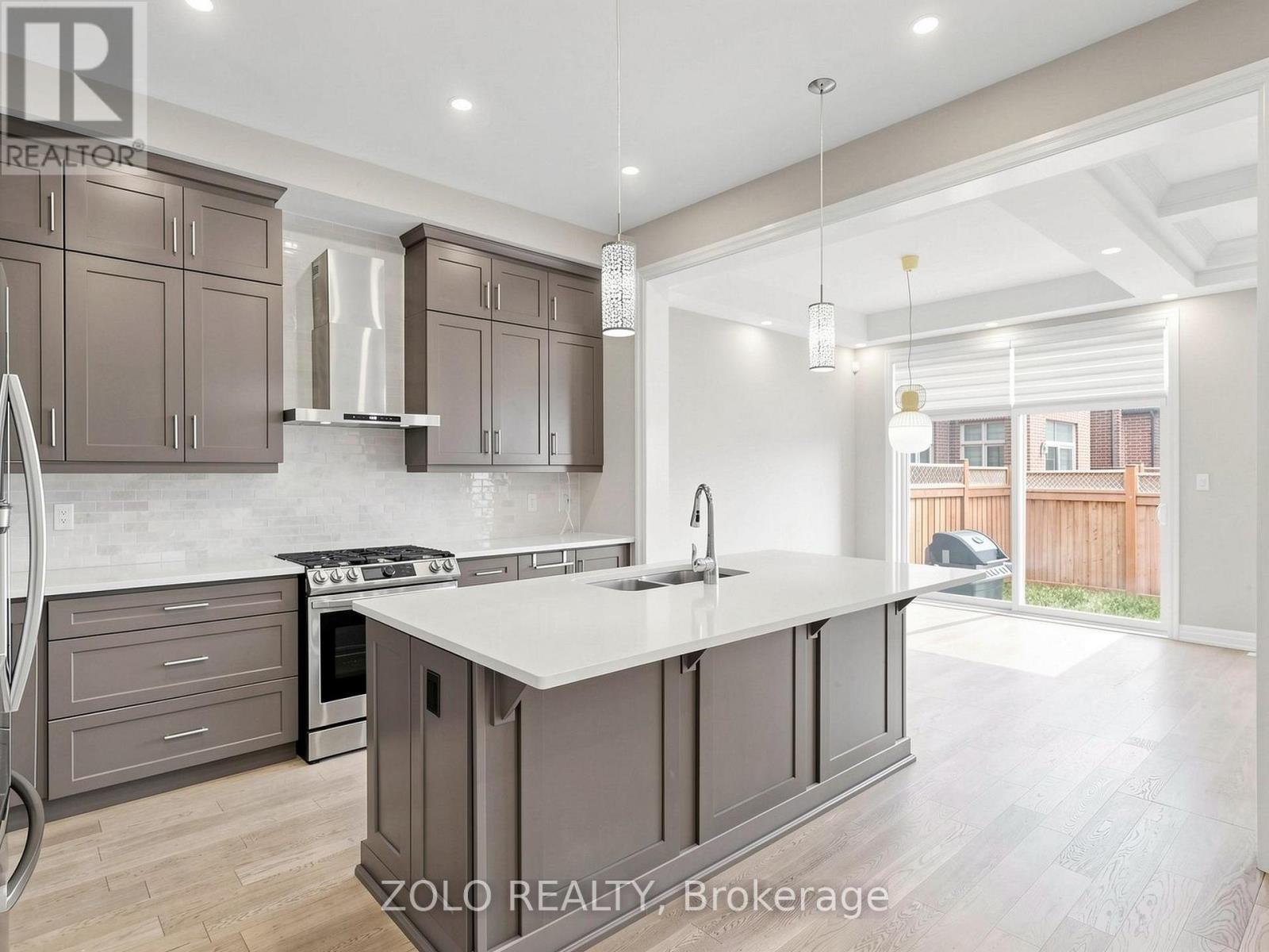 3061 William Cutmore Boulevard, Oakville, Ontario L6H 3S2 - Photo 15 - W13724540