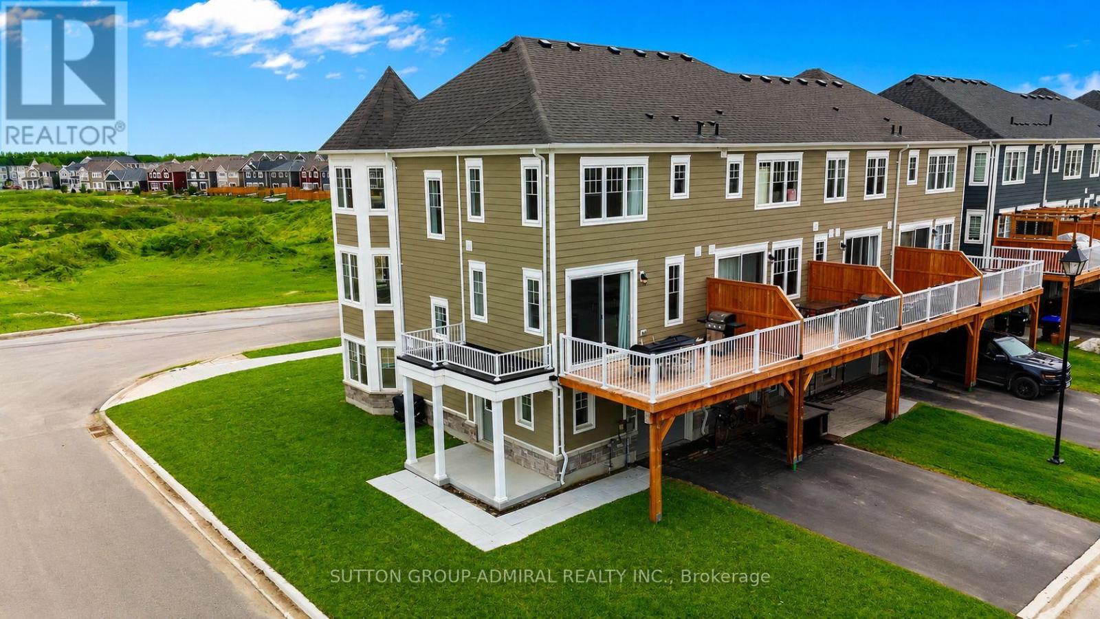 83 SHELBURNE AVENUE, Wasaga Beach, Ontario