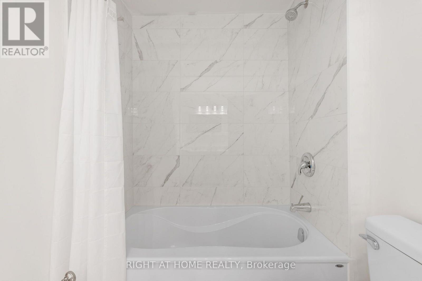 51 Lakeside Drive, Innisfil, Ontario  L9S 2T8 - Photo 22 - N13542196