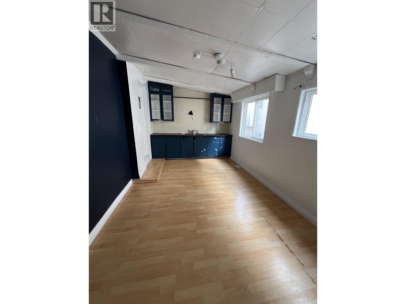 4711 Gothard Street, Vancouver, British Columbia  V5R 3L1 - Photo 4 - R3158976
