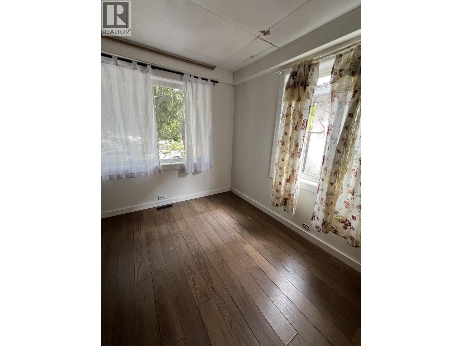 4711 Gothard Street, Vancouver, British Columbia  V5R 3L1 - Photo 6 - R3158976