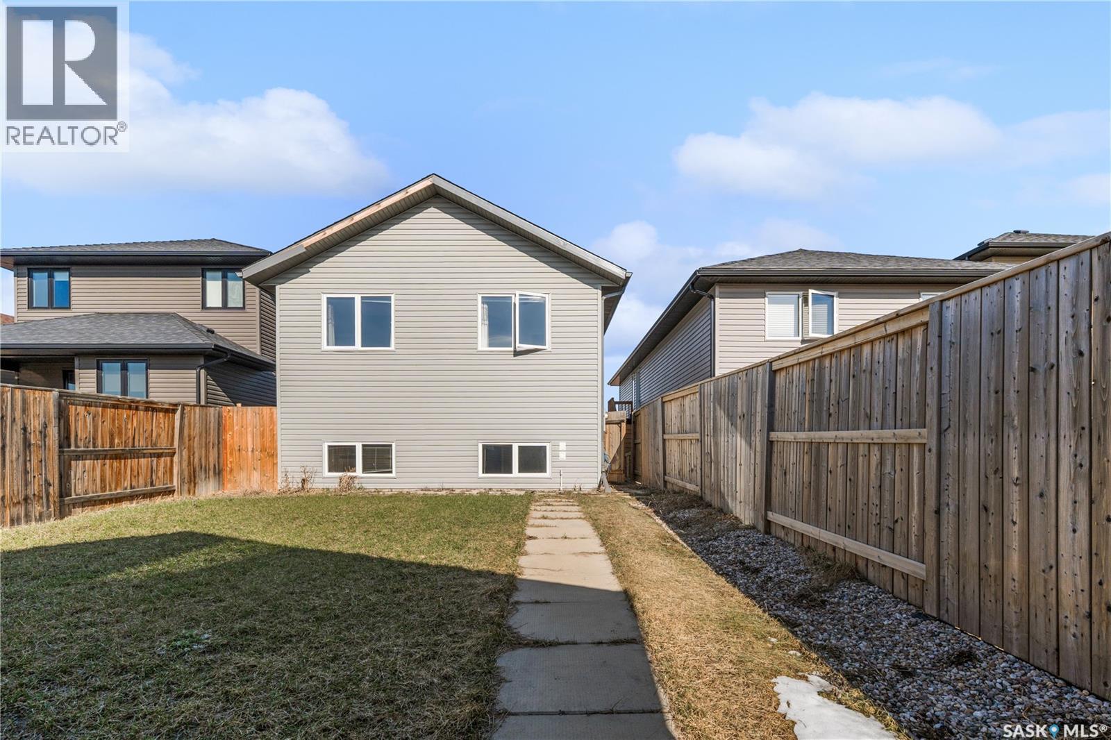 119 Maningas Bend, Saskatoon, Saskatchewan  S7S 1N1 - Photo 61 - SK046935