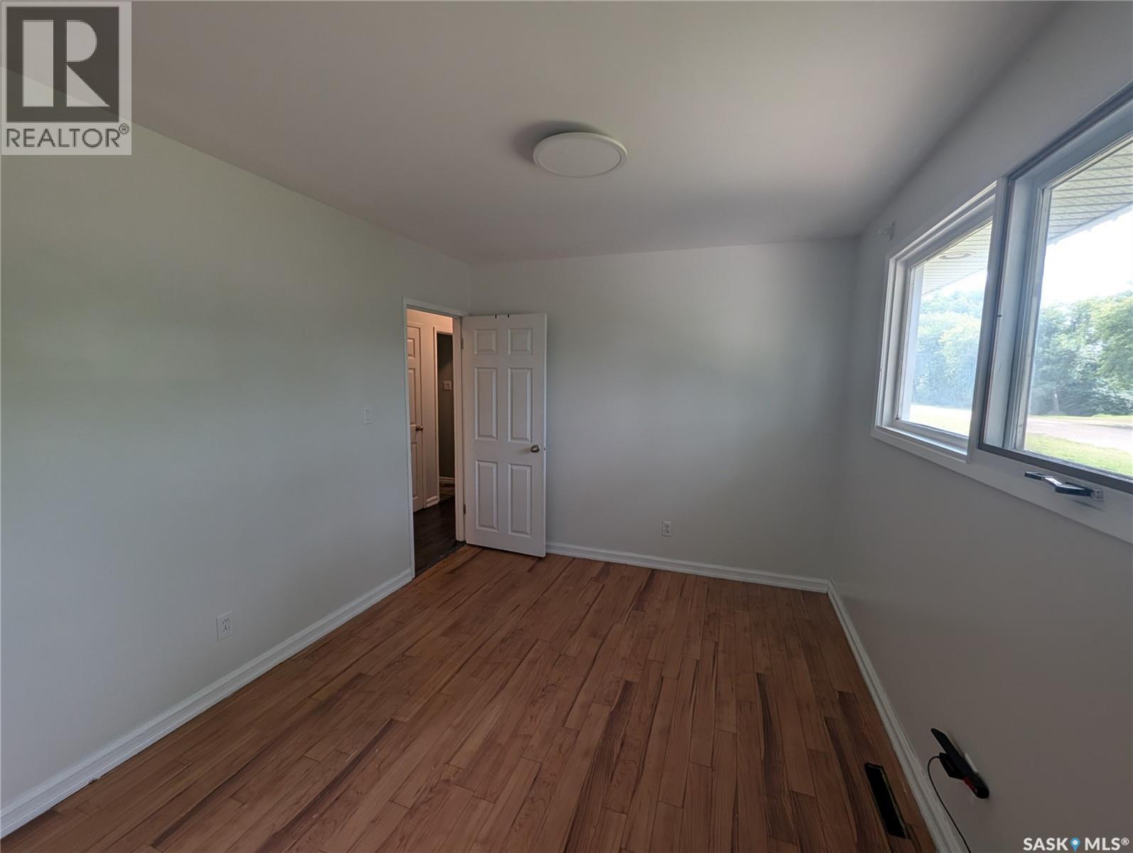 107 Carlton Street, Viscount, Saskatchewan  S0K 4M0 - Photo 22 - SK043123