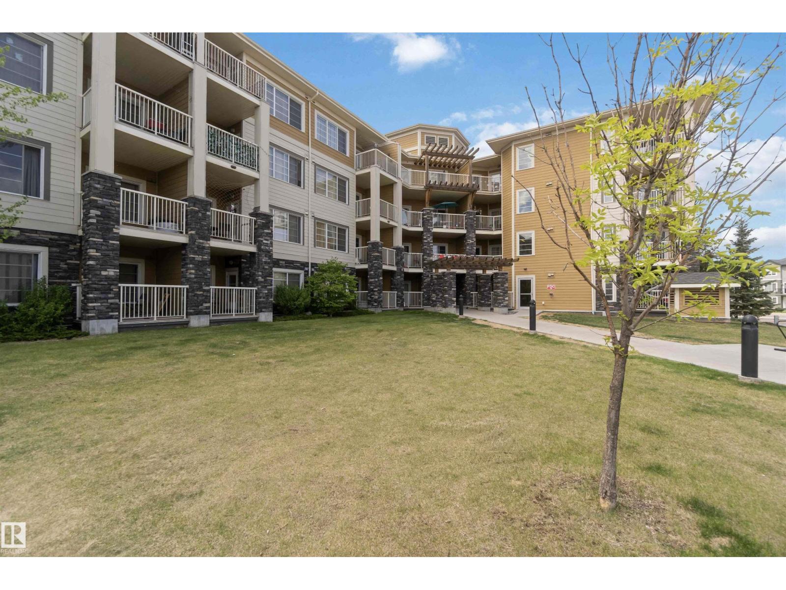 #411 3670 139 Av Nw, Edmonton, Alberta  T5Y 3N5 - Photo 3 - E4506132