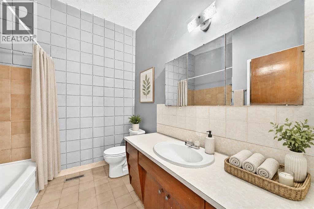 6329 Centre Street Nw, Calgary, Alberta  T2K 0V3 - Photo 21 - A2322623