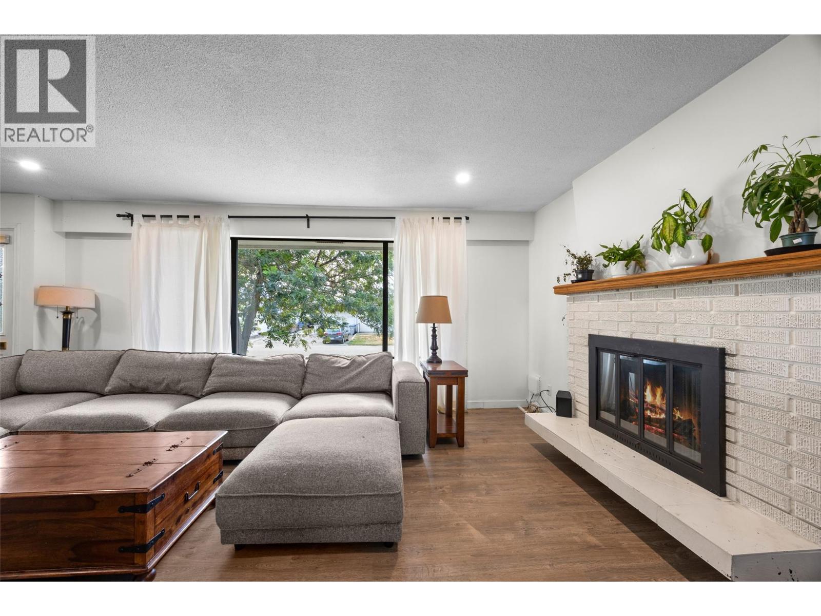 881 Mcgillivray Street, Kamloops, British Columbia  V2B 5R5 - Photo 7 - 10399037