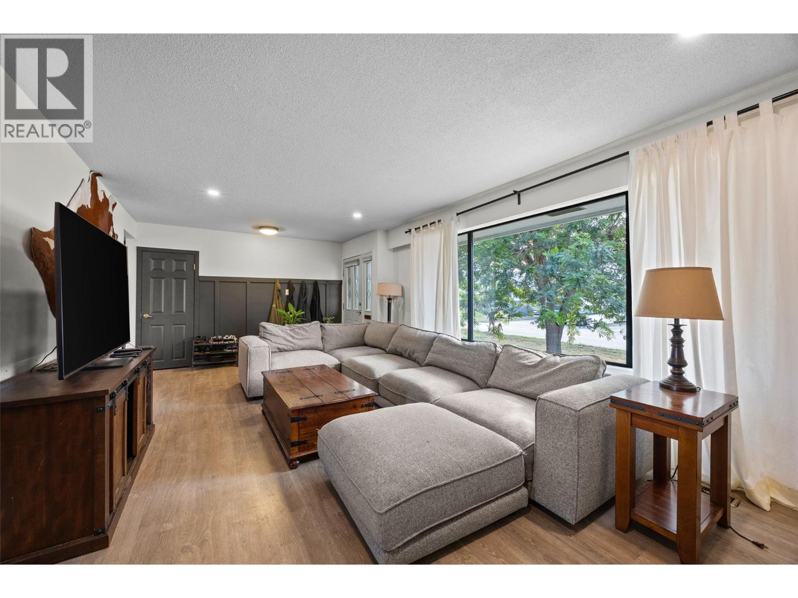 881 Mcgillivray Street, Kamloops, British Columbia  V2B 5R5 - Photo 6 - 10399037