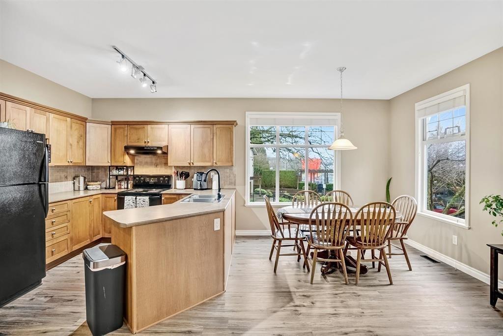 5 6588 188 Street, Surrey, British Columbia  V3S 1Z6 - Photo 5 - R3159083