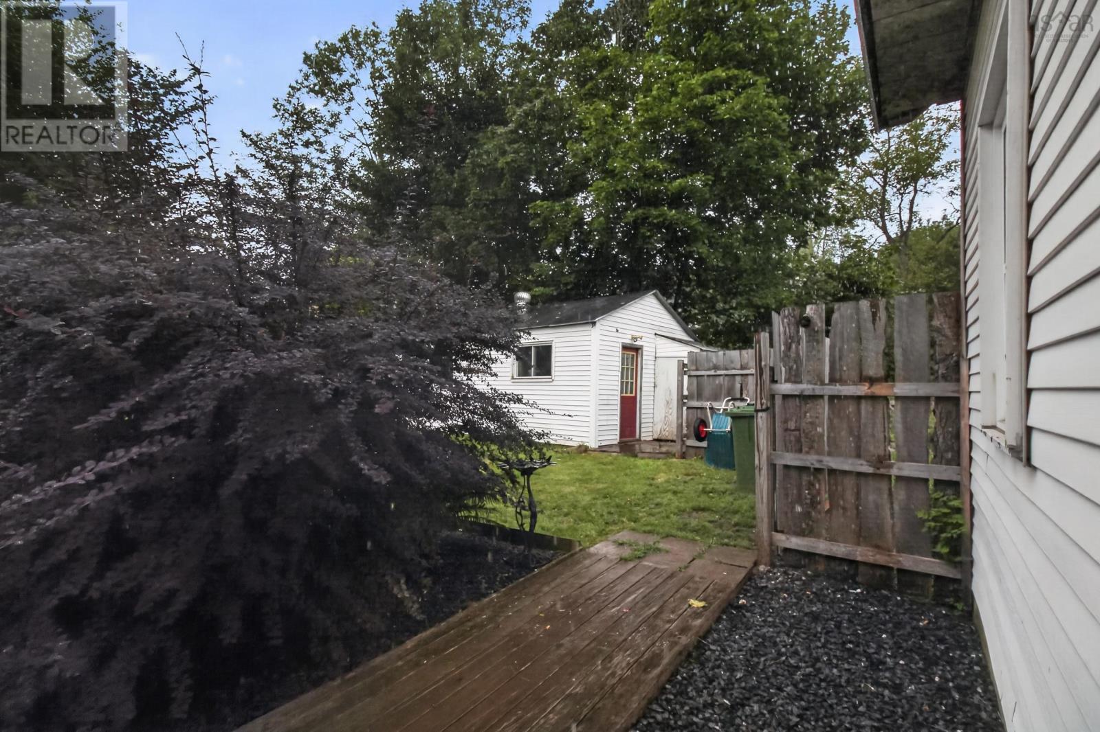 23 Twining Street, Pictou, Nova Scotia  B0K 1H0 - Photo 4 - 202621777