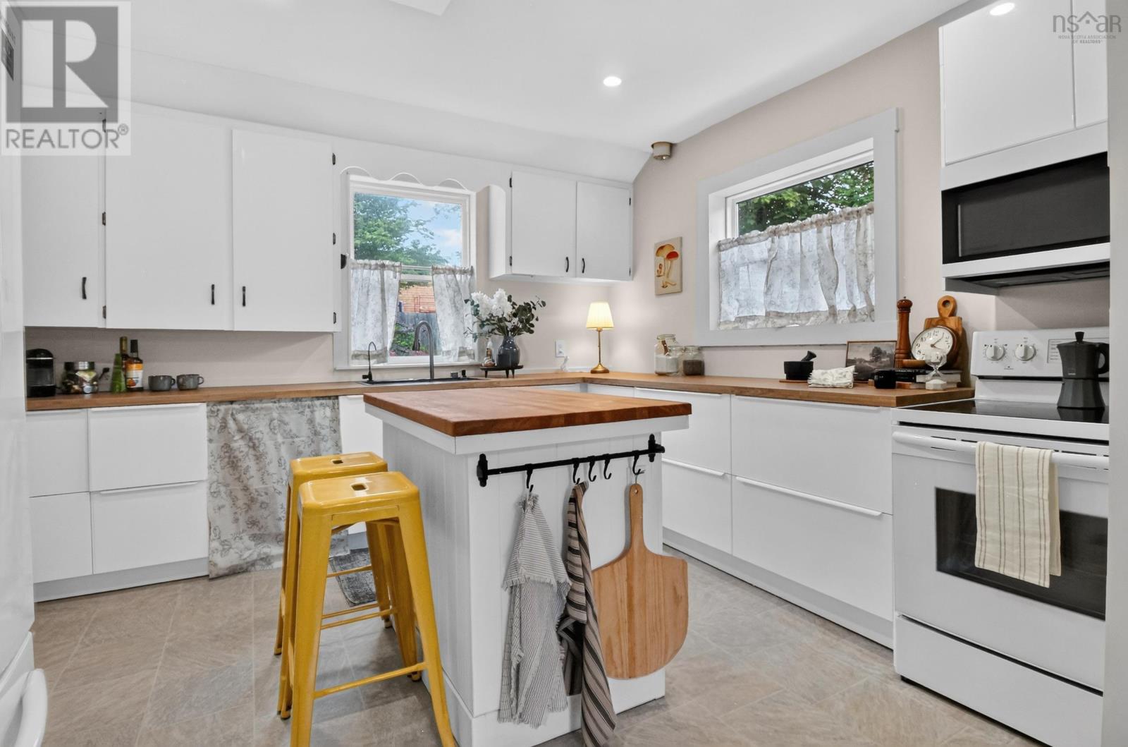 23 Twining Street, Pictou, Nova Scotia  B0K 1H0 - Photo 18 - 202621777