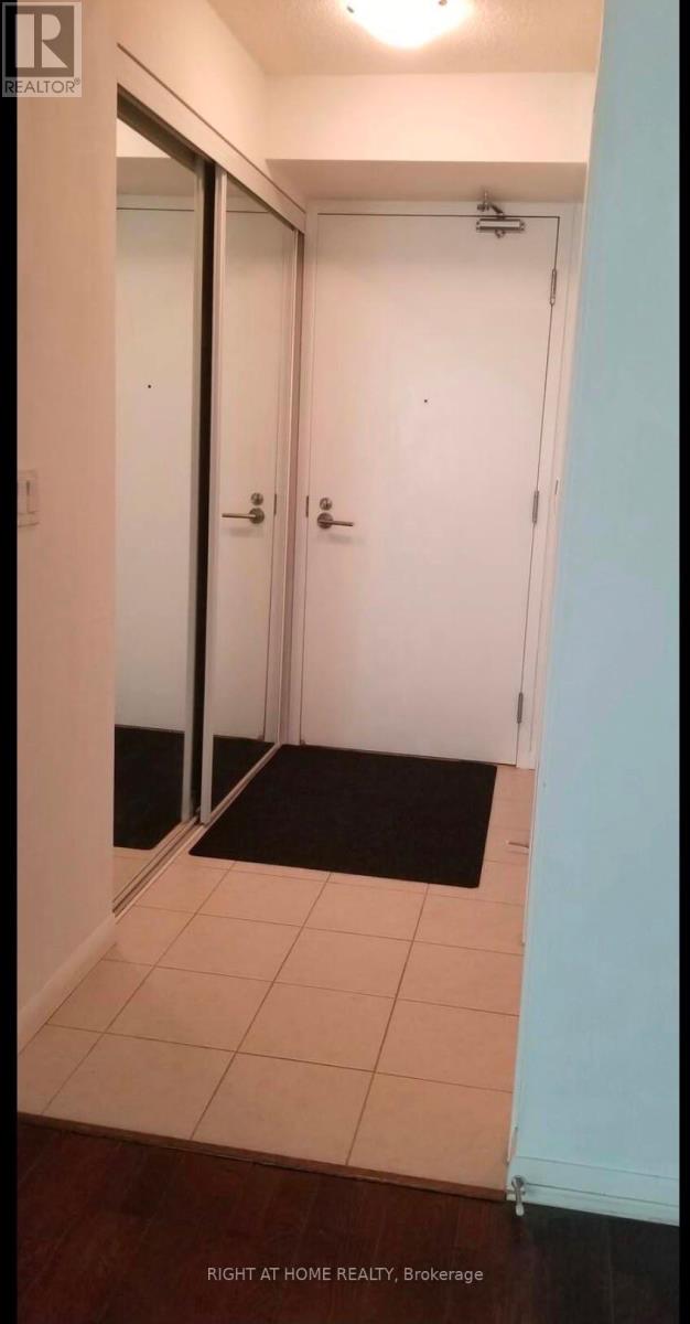 1158 - 209 Fort York Boulevard, Toronto, Ontario  M5V 4A1 - Photo 5 - C13724588