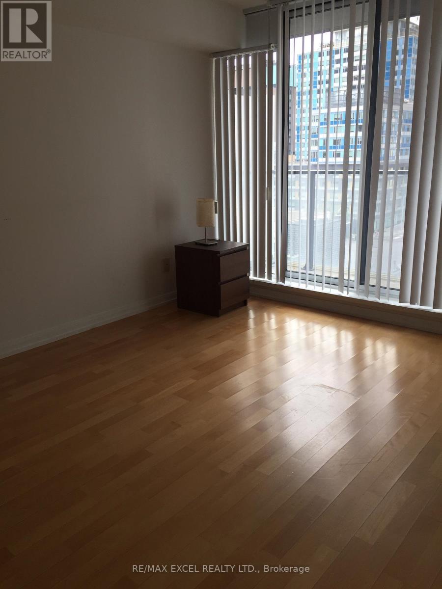 929 - 111 Elizabeth Street, Toronto, Ontario  M5G 1P7 - Photo 4 - C13724604
