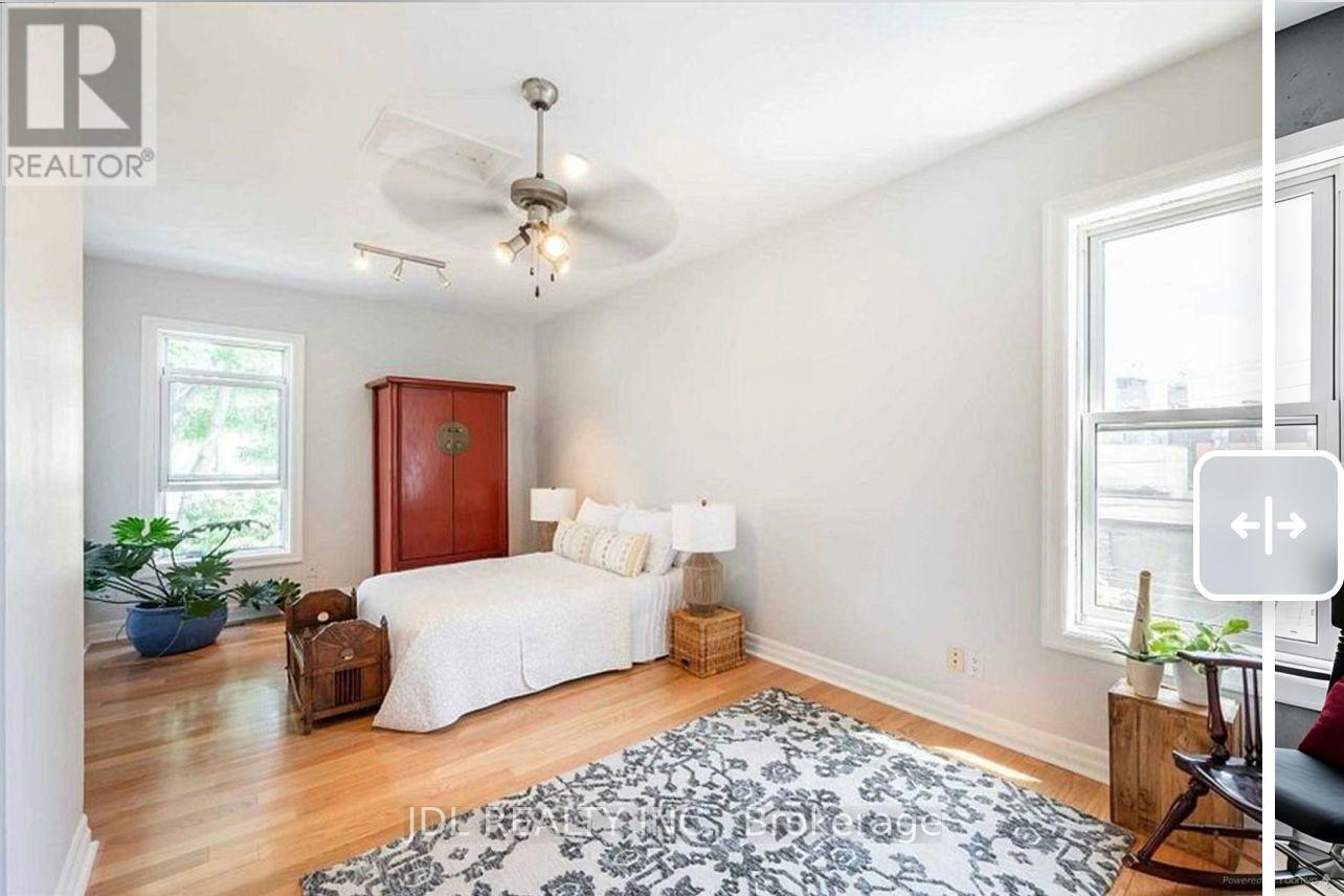 Suite A 2nd Floor - 137 Denison Ave Avenue, Toronto, Ontario  M5T 2N2 - Photo 12 - C13724610