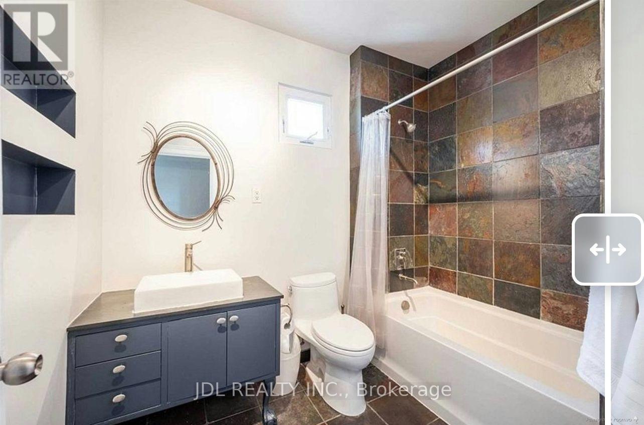Suite A 2nd Floor - 137 Denison Ave Avenue, Toronto, Ontario  M5T 2N2 - Photo 5 - C13724610