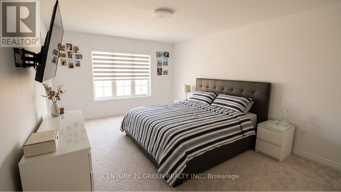 1549 Cranberry Crescent, Milton, Ontario  L9E 1P5 - Photo 2 - W13724594