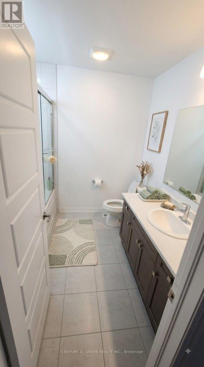 1549 Cranberry Crescent, Milton, Ontario  L9E 1P5 - Photo 3 - W13724594