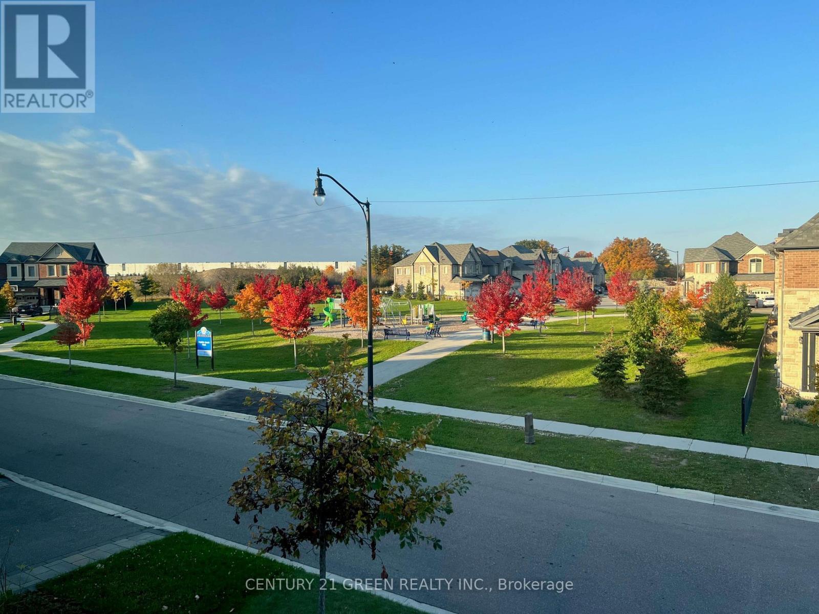 Main & 2nd Floor - 37 Prairie Creek Crescent, Brampton, Ontario  L6Y 6C9 - Photo 16 - W13724598