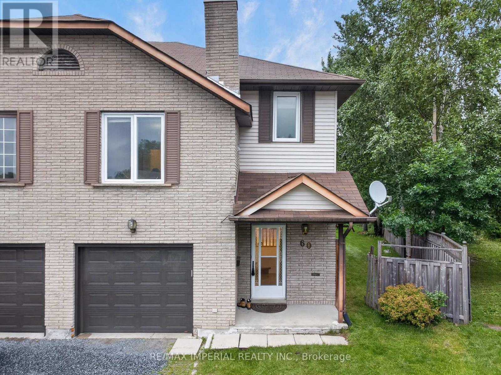 60 Radcliff Parkway, Greater Sudbury, Ontario P3E 5Y5 - Photo 2 - X13724578