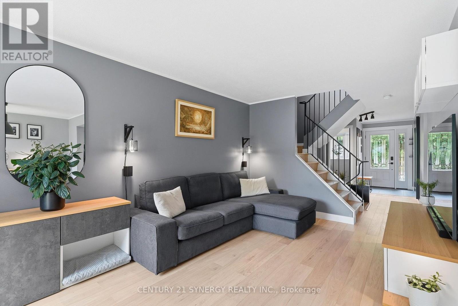 6058 Forestglen Crescent, Ottawa, Ontario  K1C 5N4 - Photo 7 - X13571778