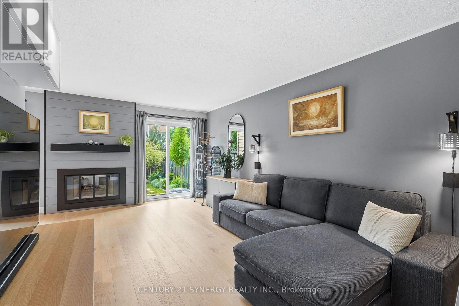 6058 Forestglen Crescent, Ottawa, Ontario  K1C 5N4 - Photo 6 - X13571778