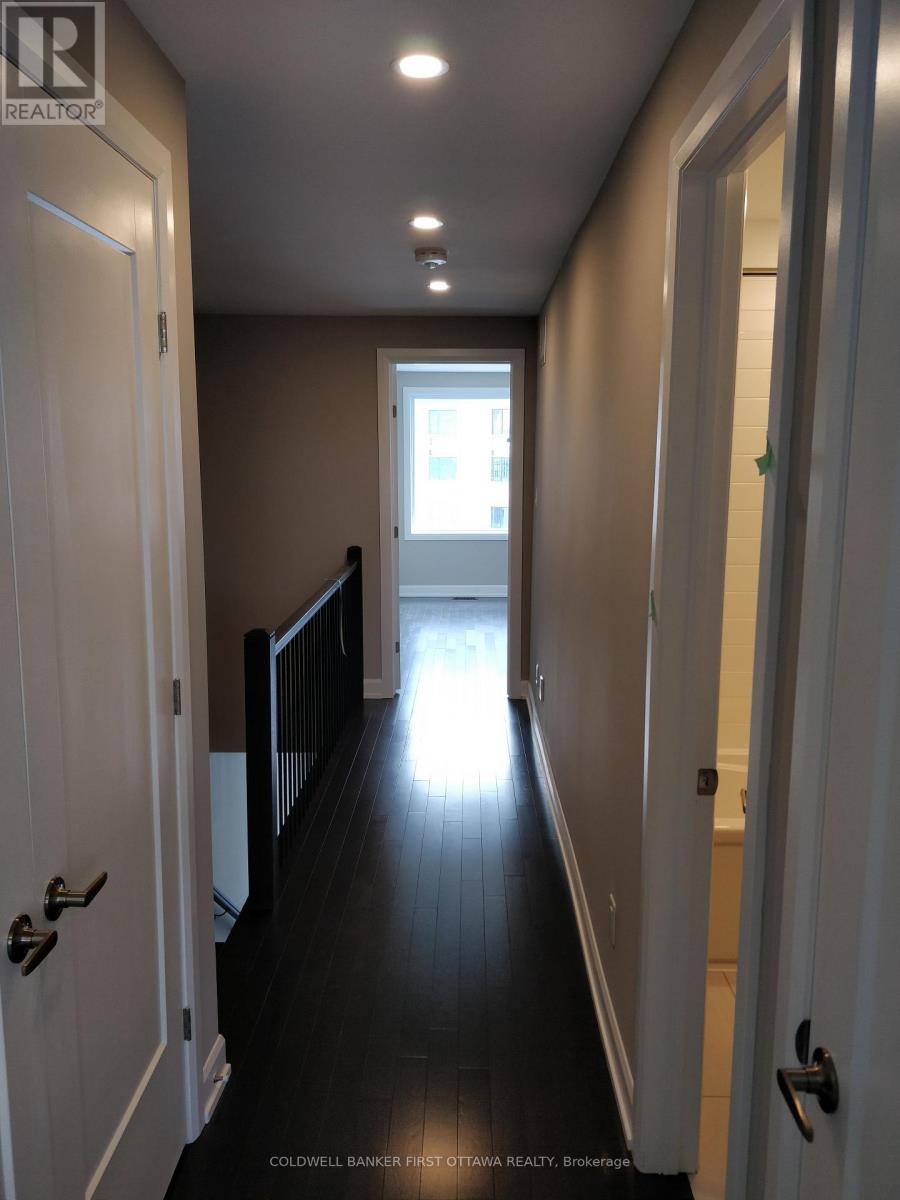 73 Oblats Avenue, Ottawa, Ontario  K1S 5W1 - Photo 6 - X13724632