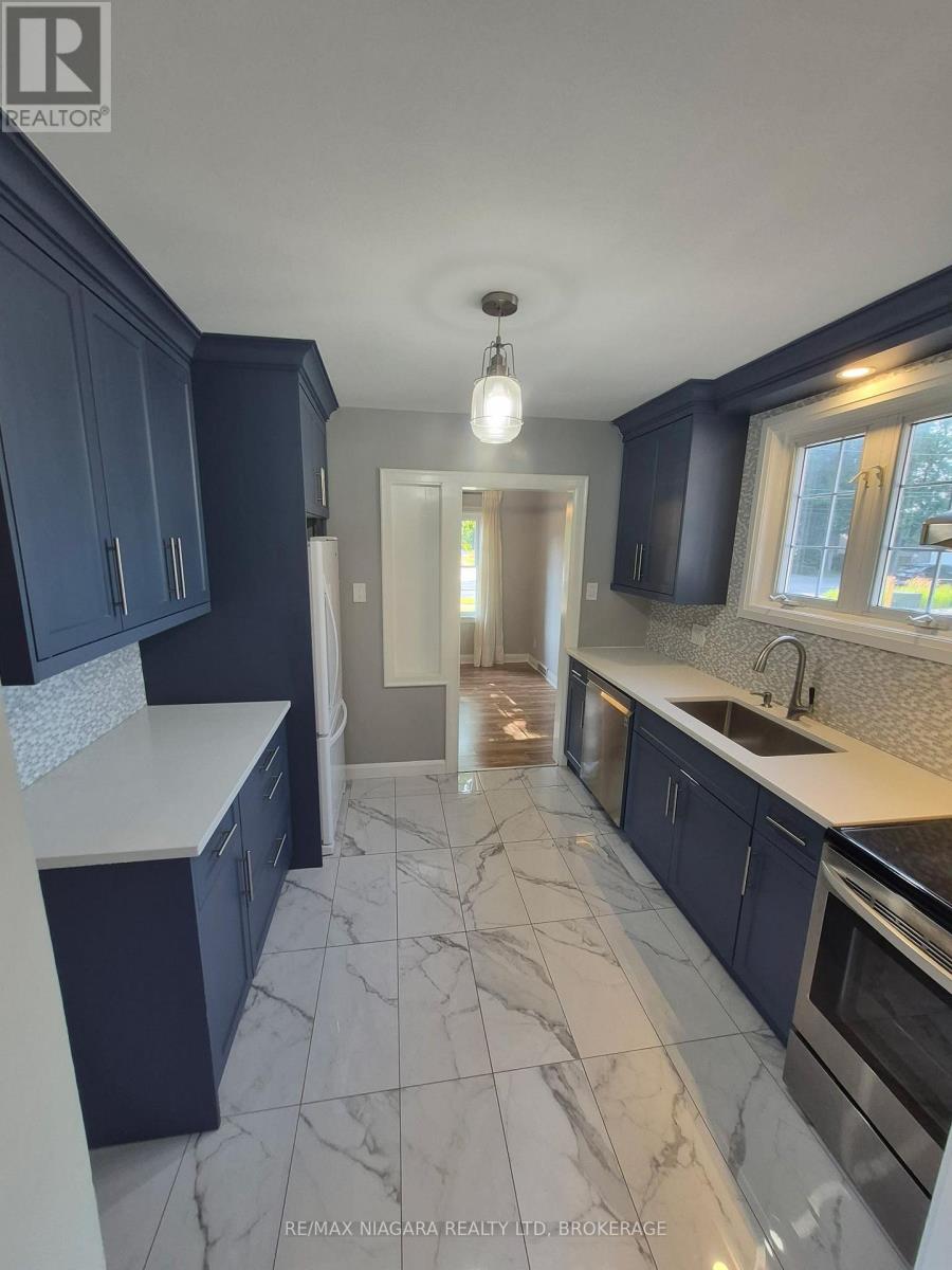 5944 Dorchester Road, Niagara Falls, Ontario L2G 5S9 - Photo 16 - X13724626