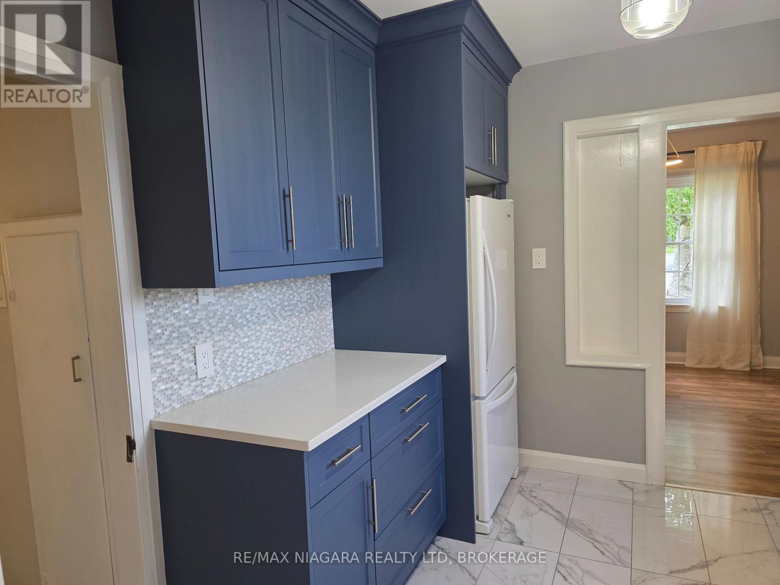 5944 Dorchester Road, Niagara Falls, Ontario L2G 5S9 - Photo 18 - X13724626
